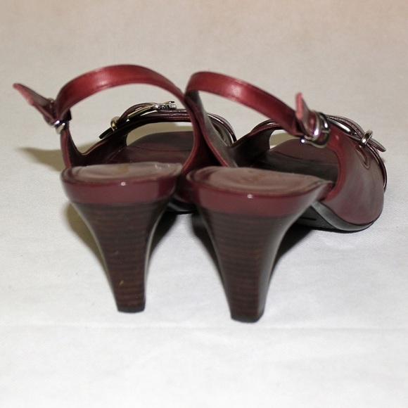 Cole Haan Nike Air Slingbacks 8 Patent and Embossed LeatheWomen Sandals Size 8 - Picture 3 of 5